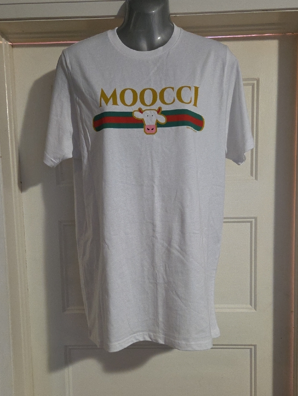 Moocci White Graphic Womens T-Shirt